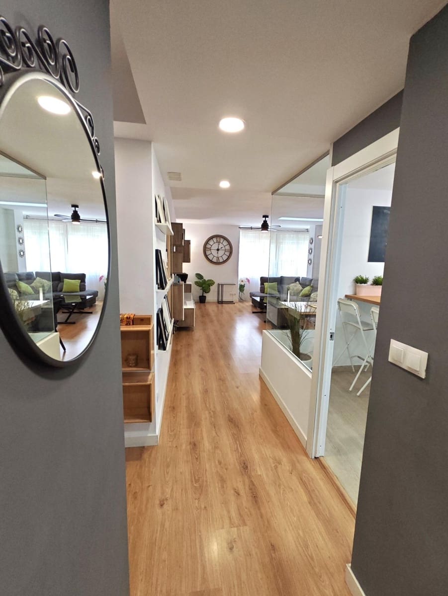 4 Zimmer Wohnung zu verkaufen in Malaga Stadt mit Garage - 499.900 € (Ref: 10078267)