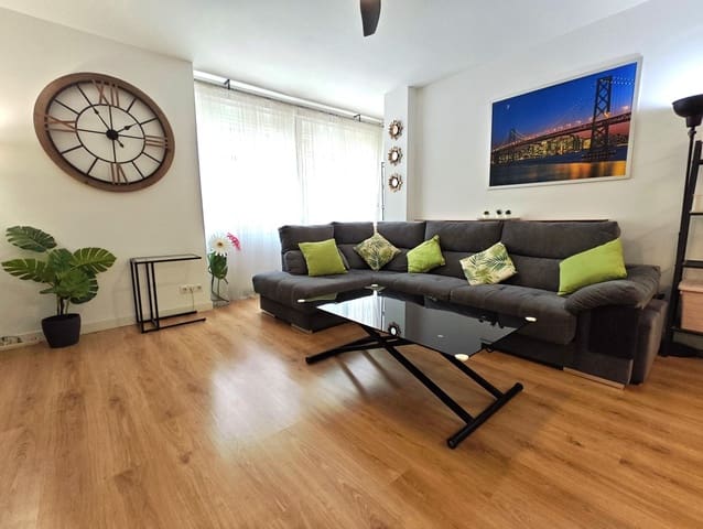 4 bedroom Flat for sale in Málaga city with garage - € 499,900 (Ref: 10078267)