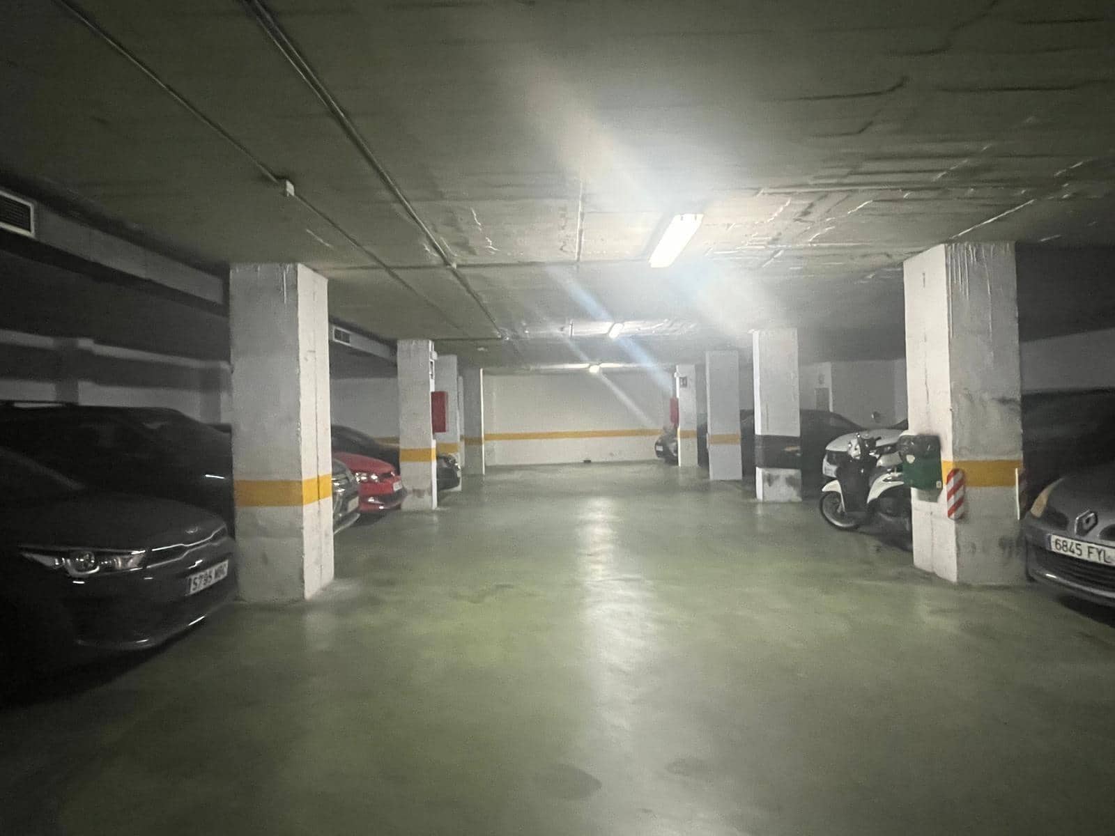 4 Zimmer Wohnung zu verkaufen in Malaga Stadt mit Garage - 499.900 € (Ref: 10078267)