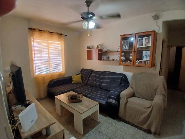 2 bedroom Flat for sale in Ciudad Jardín, Málaga city - € 118,000 (Ref: 10081121)