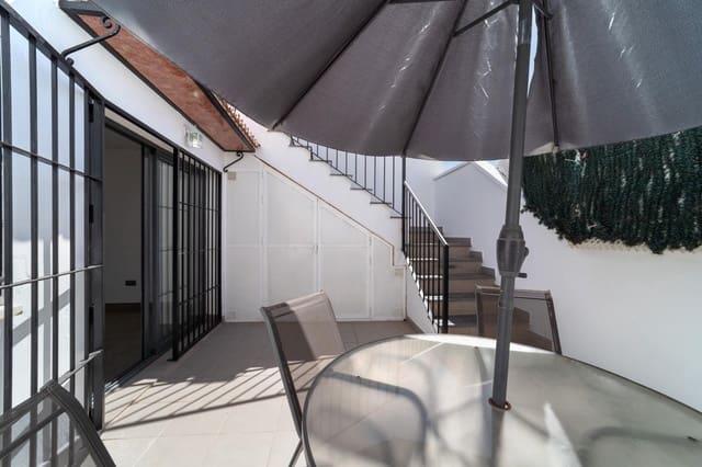 3 slaapkamer Flat te koop in Centro Historico, Málaga stad met garage - € 434.000 (Ref: 10100365)