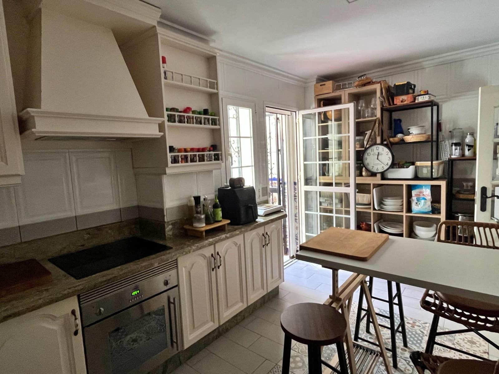 5 soveværelse Byhus til salg i Malaga by med swimmingpool - € 520.000 (Ref: 10102533)