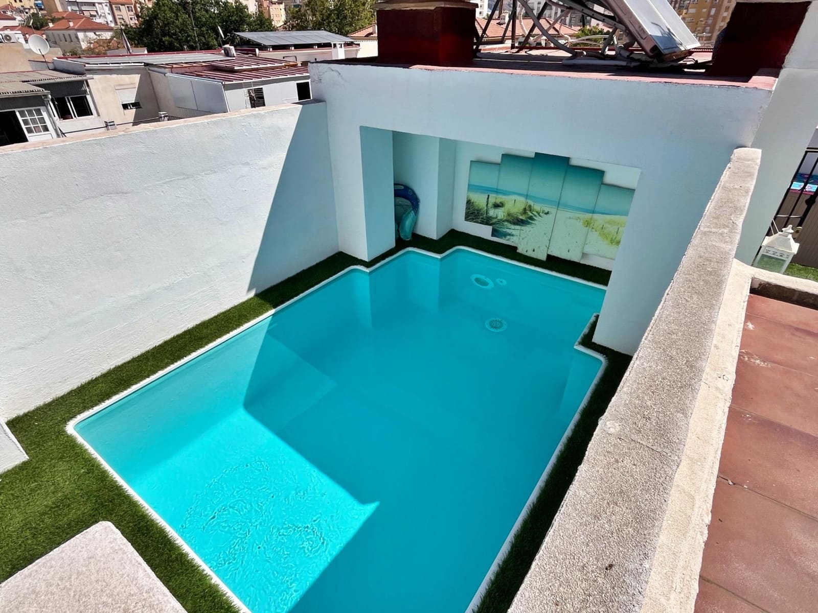 5 soveværelse Byhus til salg i Malaga by med swimmingpool - € 520.000 (Ref: 10102533)