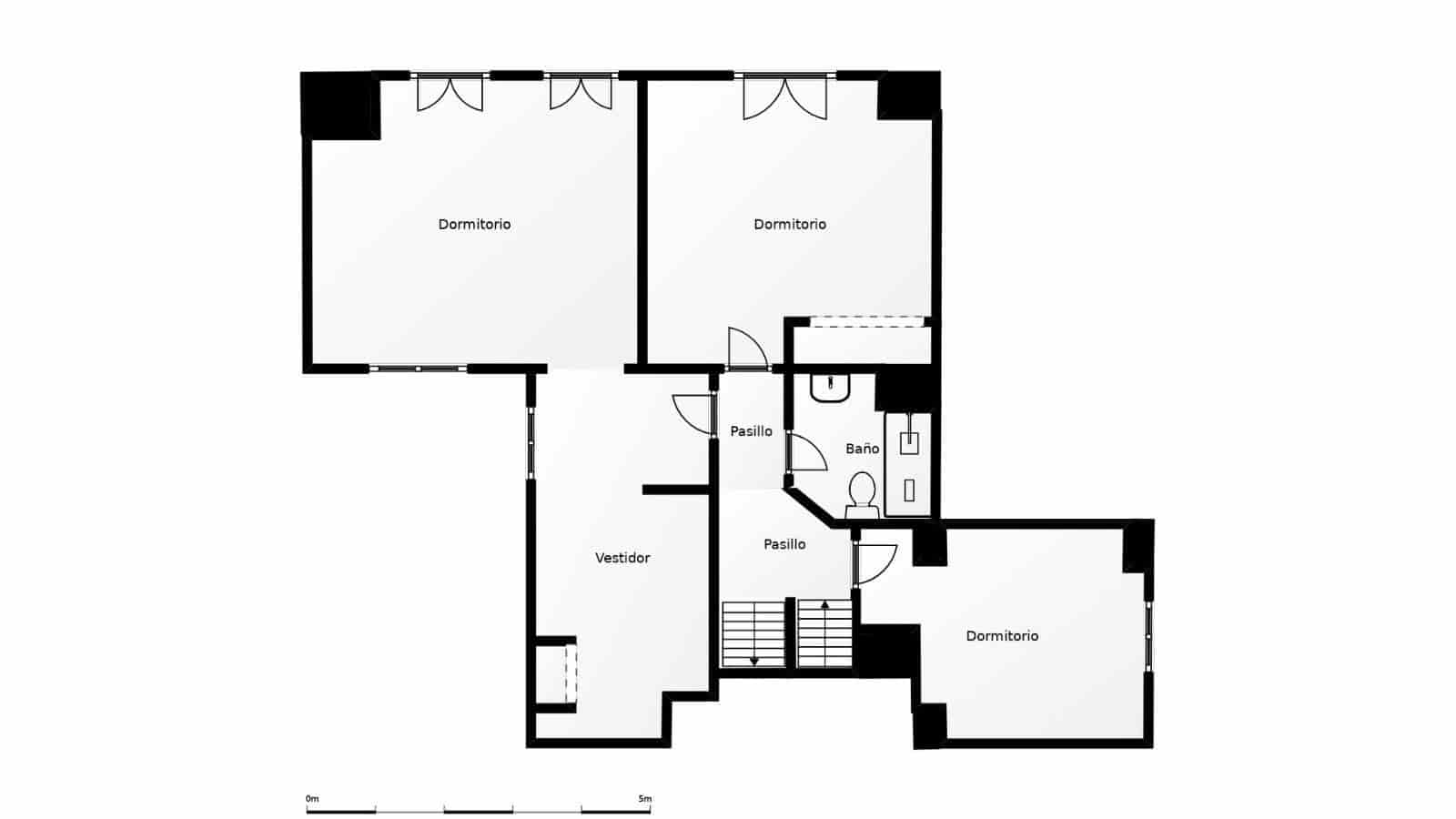 5 soveværelse Byhus til salg i Malaga by med swimmingpool - € 520.000 (Ref: 10102533)