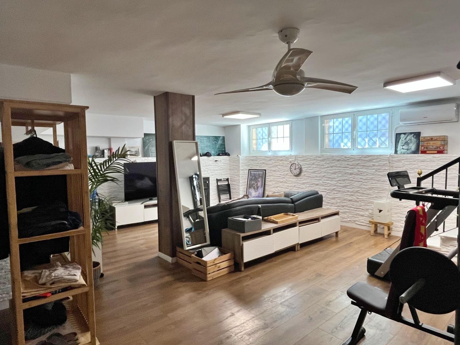 5 soveværelse Byhus til salg i Malaga by med swimmingpool - € 520.000 (Ref: 10102533)