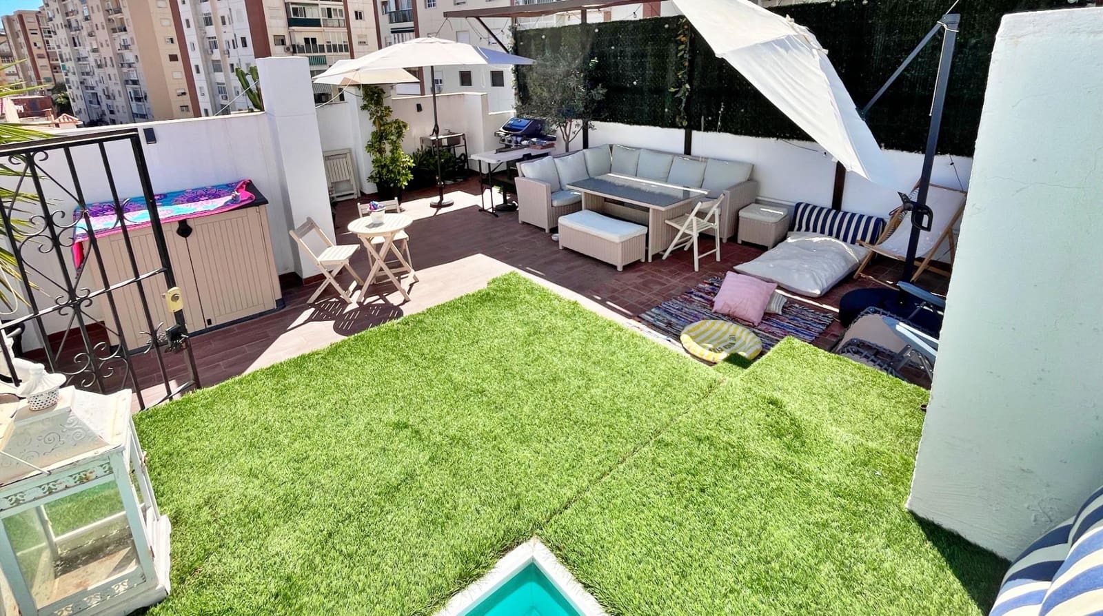 5 soveværelse Byhus til salg i Malaga by med swimmingpool - € 520.000 (Ref: 10102533)