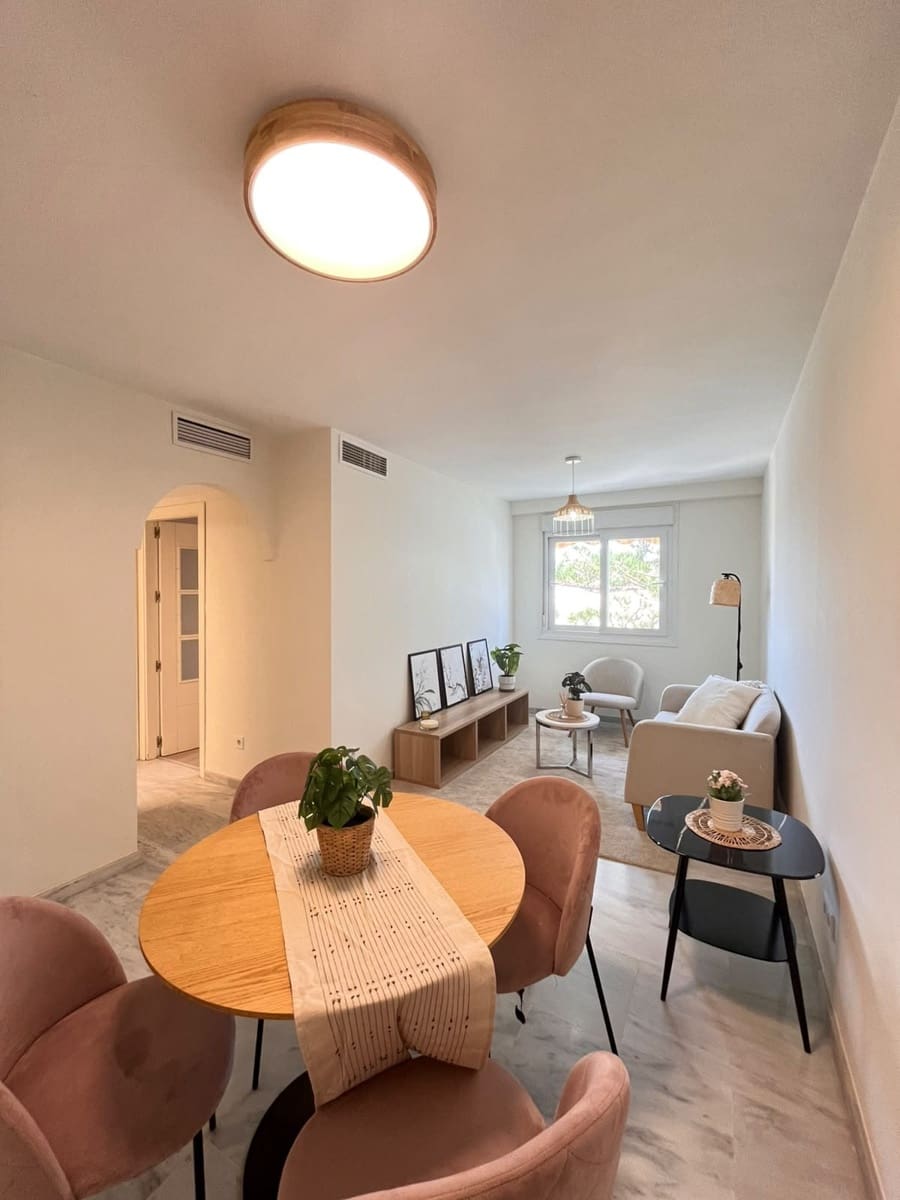 1 soveværelse Lejlighed til salg i Rincon de la Victoria med swimmingpool garage - € 320.000 (Ref: 10148912)