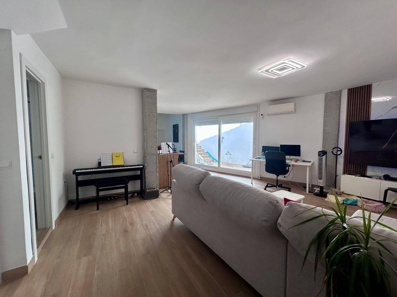 3 soveværelse Rækkehus til salg i Malaga by med swimmingpool garage - € 880.000 (Ref: 10177373)