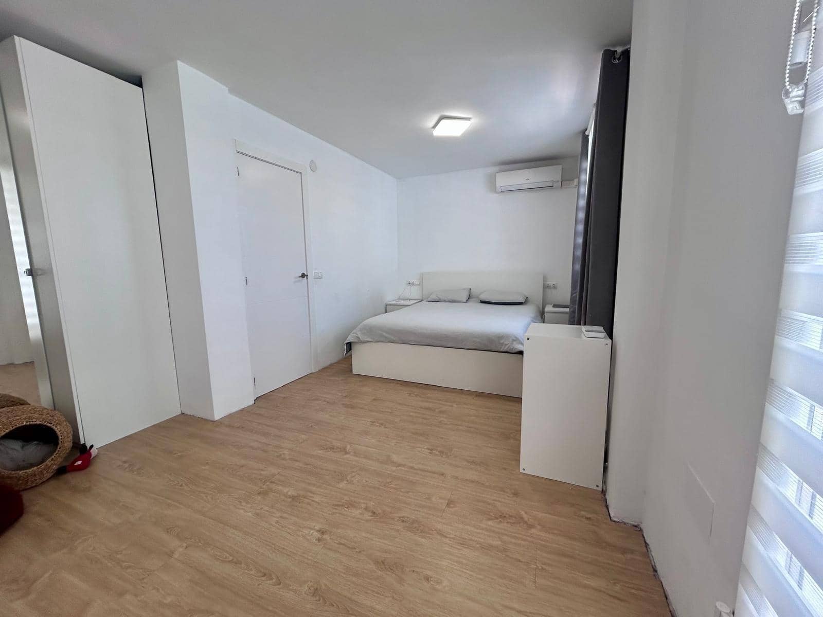 3 soveværelse Rækkehus til salg i Malaga by med swimmingpool garage - € 880.000 (Ref: 10177373)
