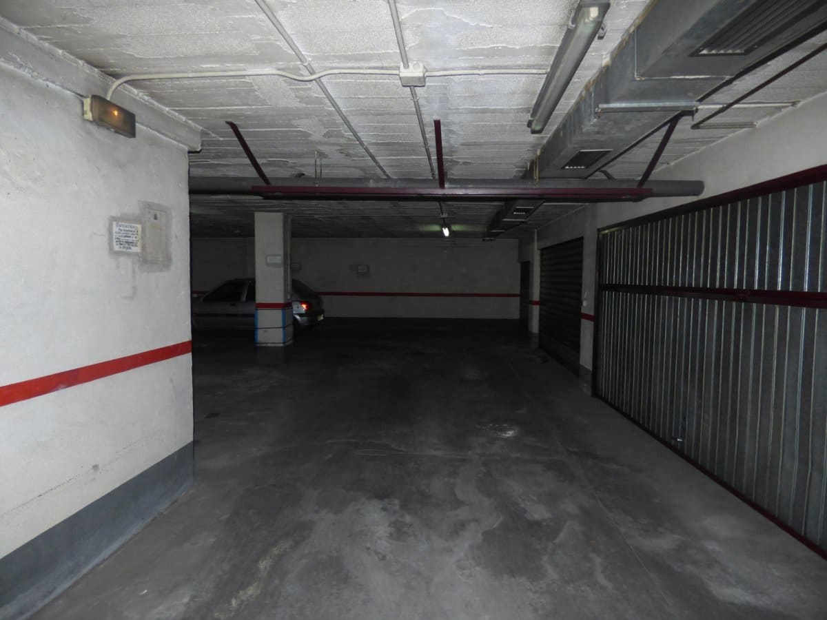 Garage for rent in Malaga city - € 125 (Ref: 5031174)
