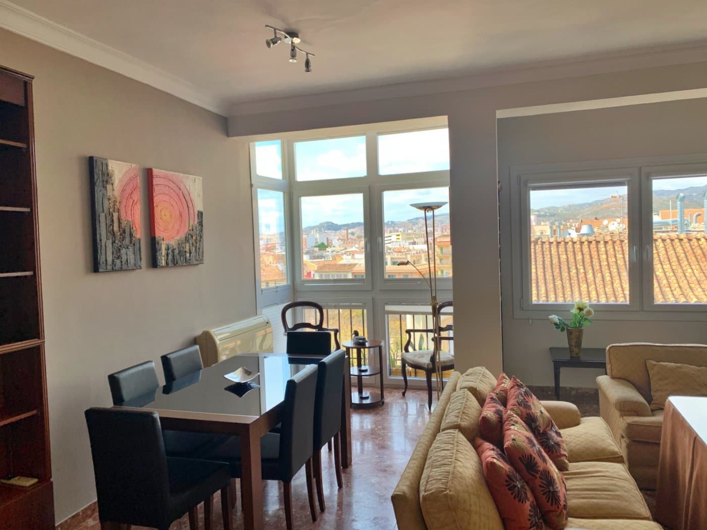 4 sovrum Lägenhet att hyra i Malaga stad med garage - 1 550 € (Ref: 6010722)