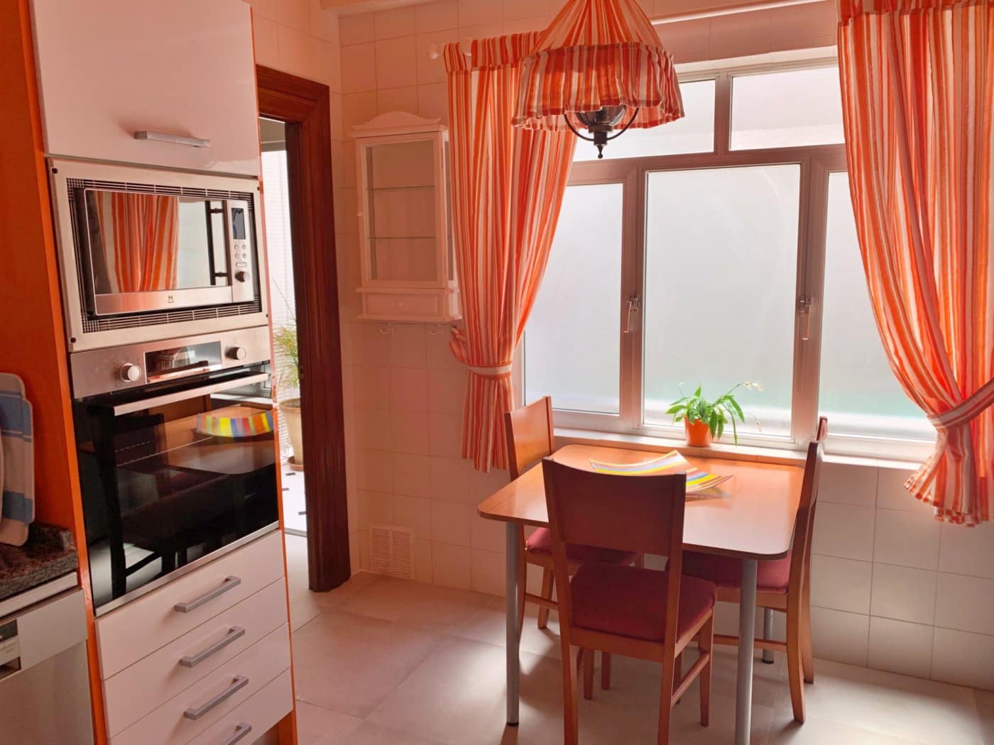 4 sovrum Lägenhet att hyra i Malaga stad med garage - 1 550 € (Ref: 6010722)