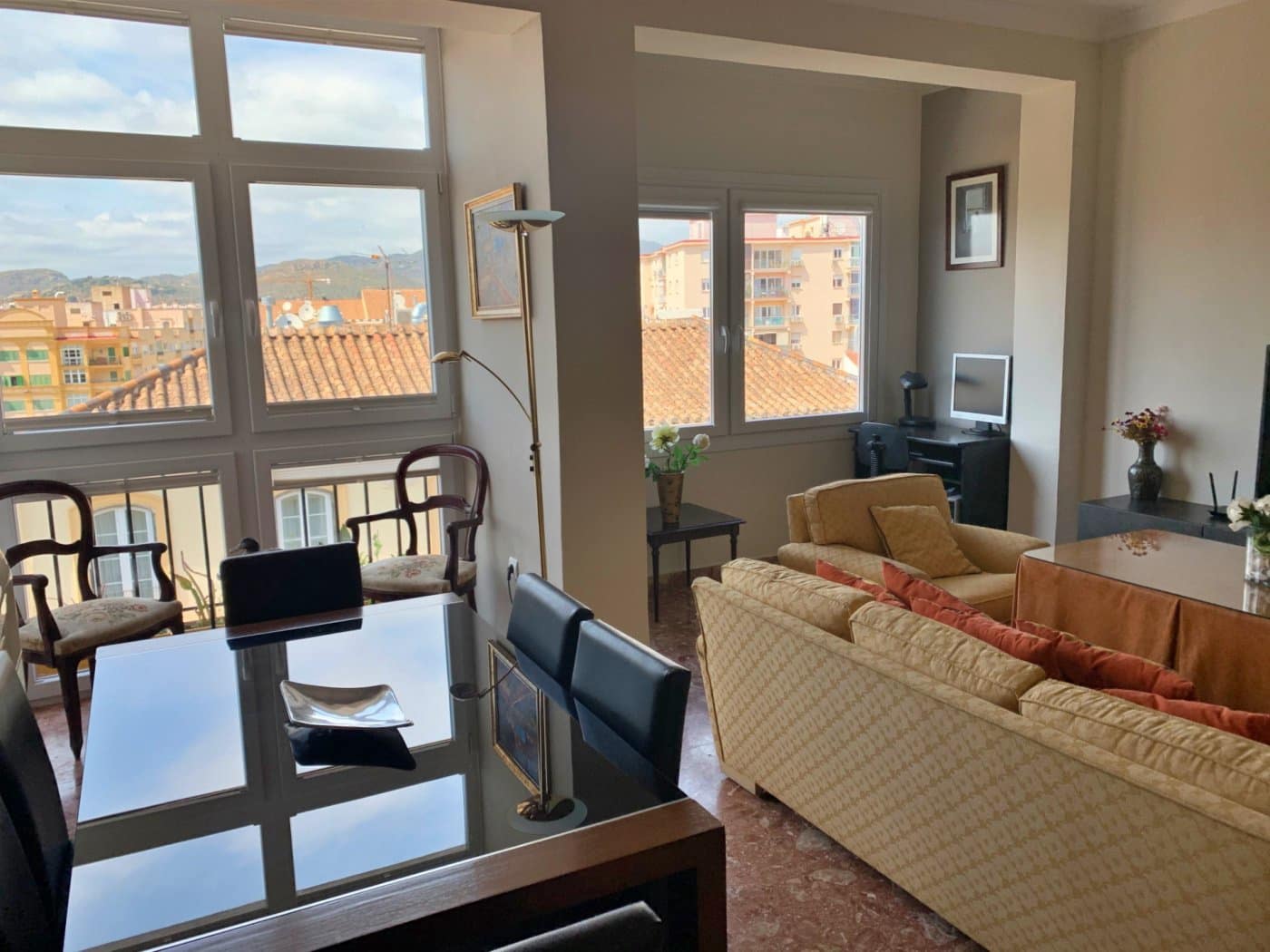 4 sovrum Lägenhet att hyra i Malaga stad med garage - 1 550 € (Ref: 6010722)