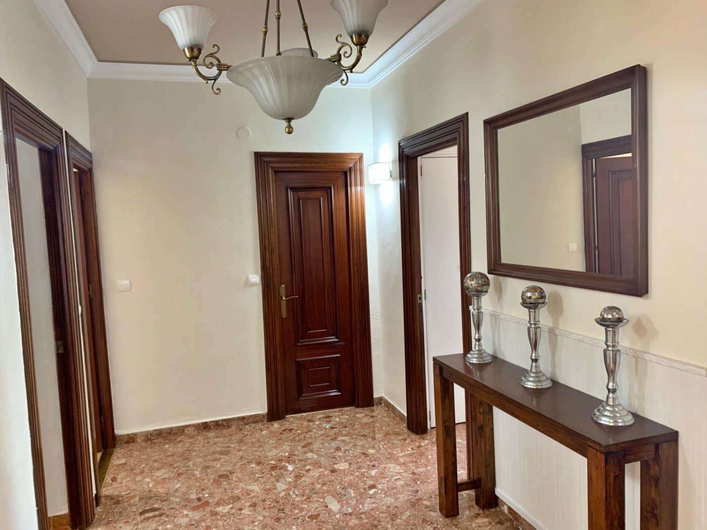 4 sovrum Lägenhet att hyra i Malaga stad med garage - 1 550 € (Ref: 6010722)