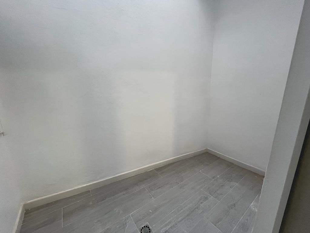 2 soveværelse Lejlighed til leje i Malaga by - € 1.100 (Ref: 7859930)