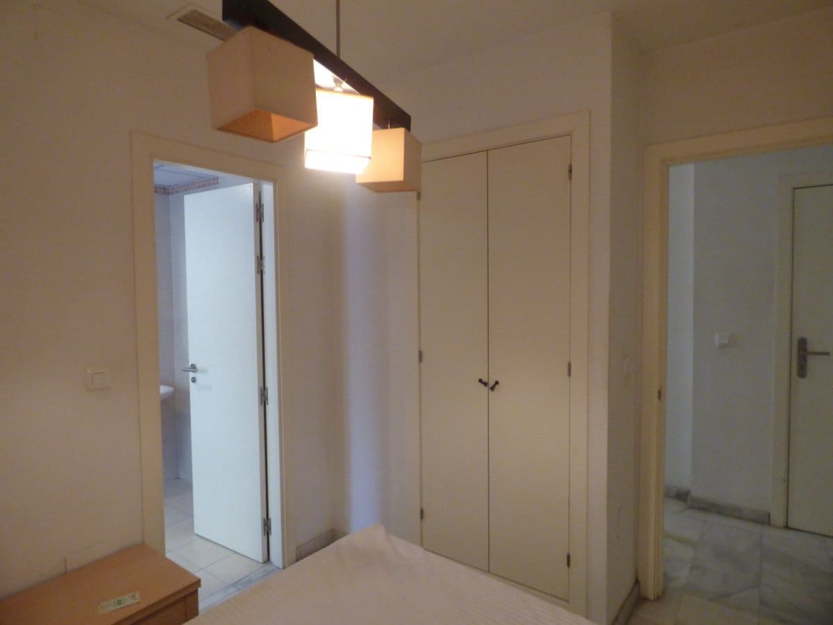 1 bedroom Flat for rent in Malaga city - € 800 (Ref: 7999238)