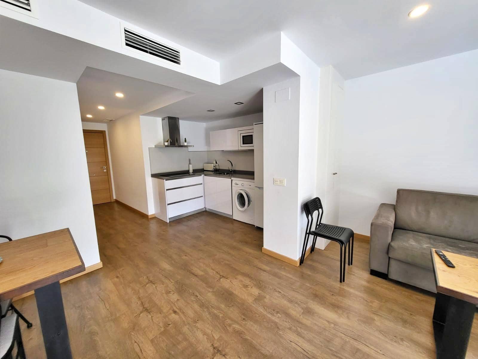 1 bedroom Apartment for rent in Rincón de la Victoria with garage €