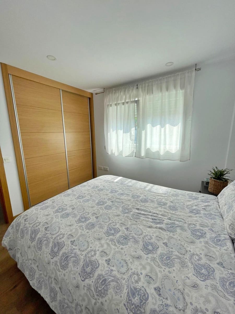 1 bedroom Apartment for rent in Rincón de la Victoria with garage €