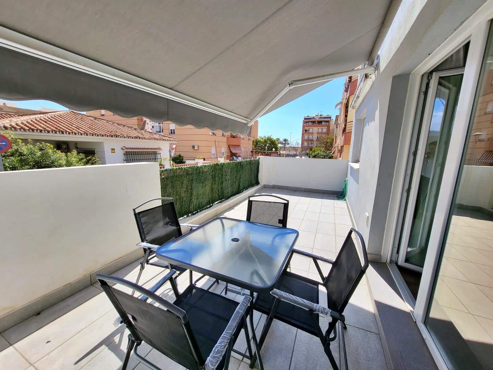 1 bedroom Apartment for rent in Rincón de la Victoria with garage €