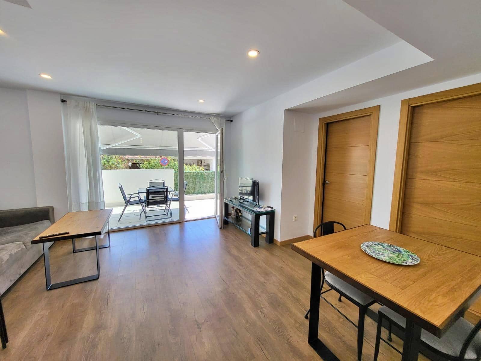 1 bedroom Apartment for rent in Rincón de la Victoria with garage €