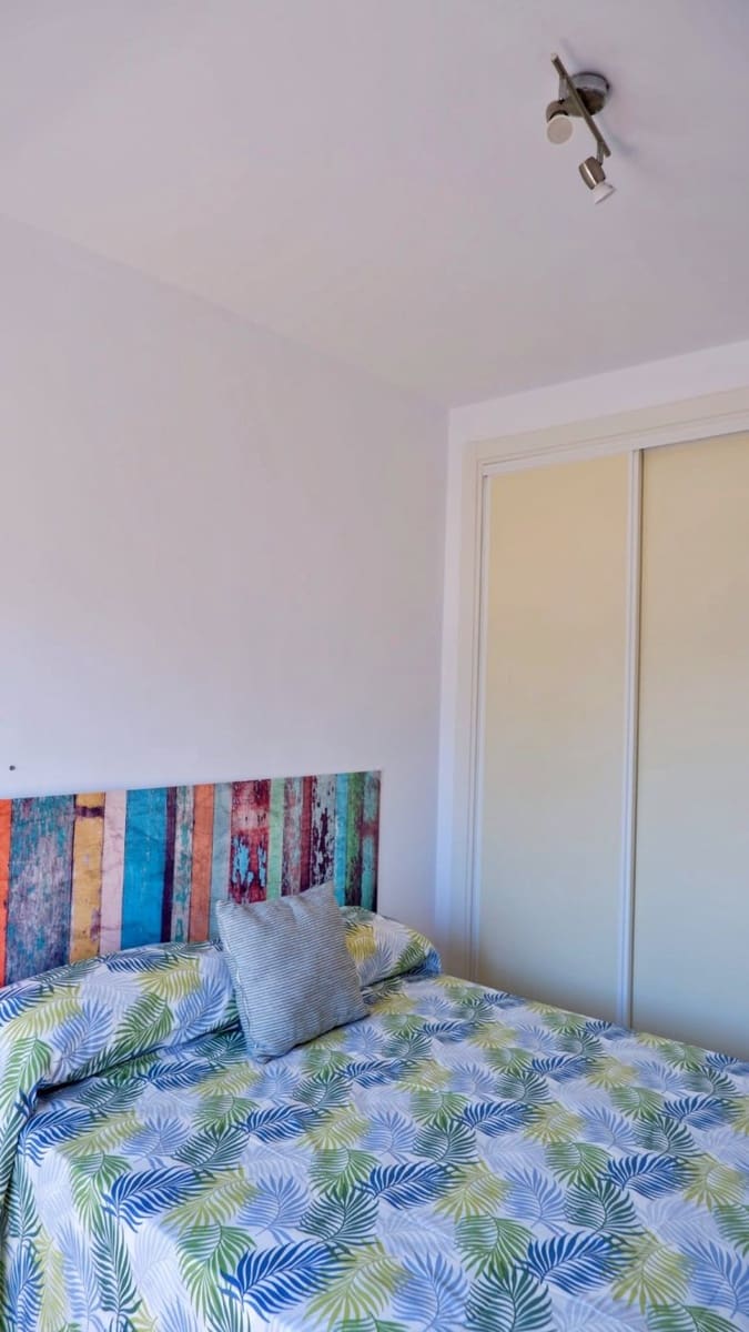 3 sovrum Lägenhet att hyra i Rincon de la Victoria med pool garage - 1 700 € (Ref: 8303021)