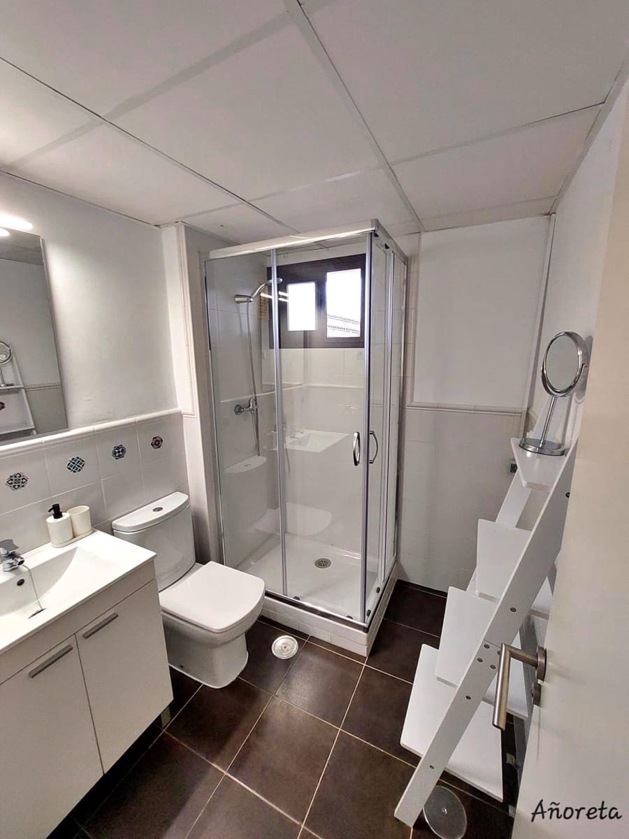 3 sovrum Lägenhet att hyra i Rincon de la Victoria med pool garage - 1 700 € (Ref: 8303021)