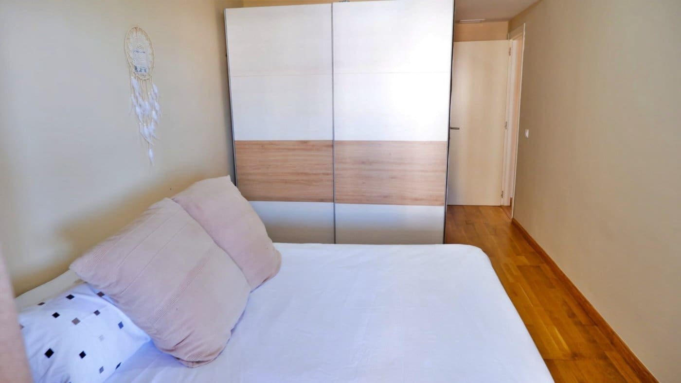 3 sovrum Lägenhet att hyra i Rincon de la Victoria med pool garage - 1 700 € (Ref: 8303021)