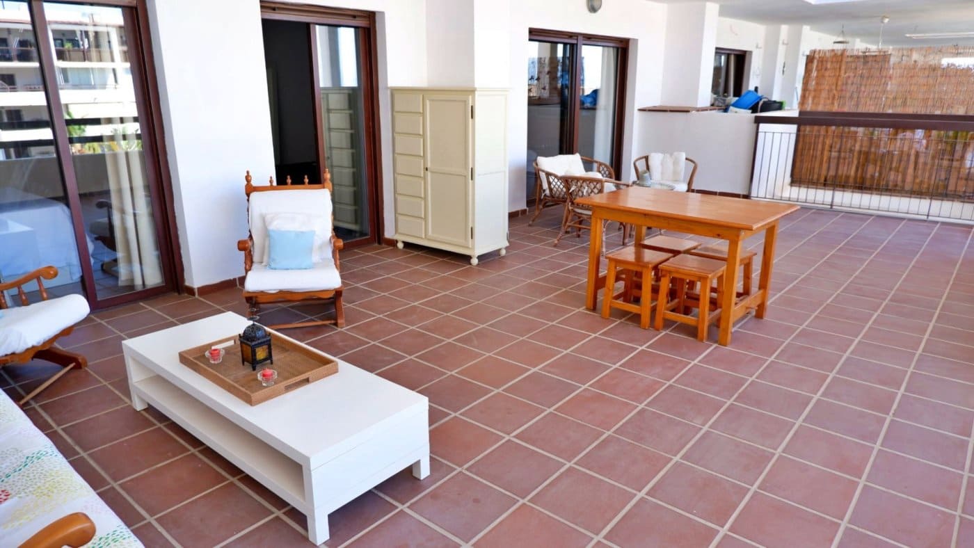 3 sovrum Lägenhet att hyra i Rincon de la Victoria med pool garage - 1 700 € (Ref: 8303021)