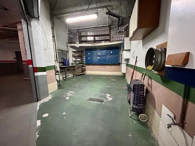 Garagem para venda em El Palo, Málaga cidade - 63 000 € (Ref: 8318101)