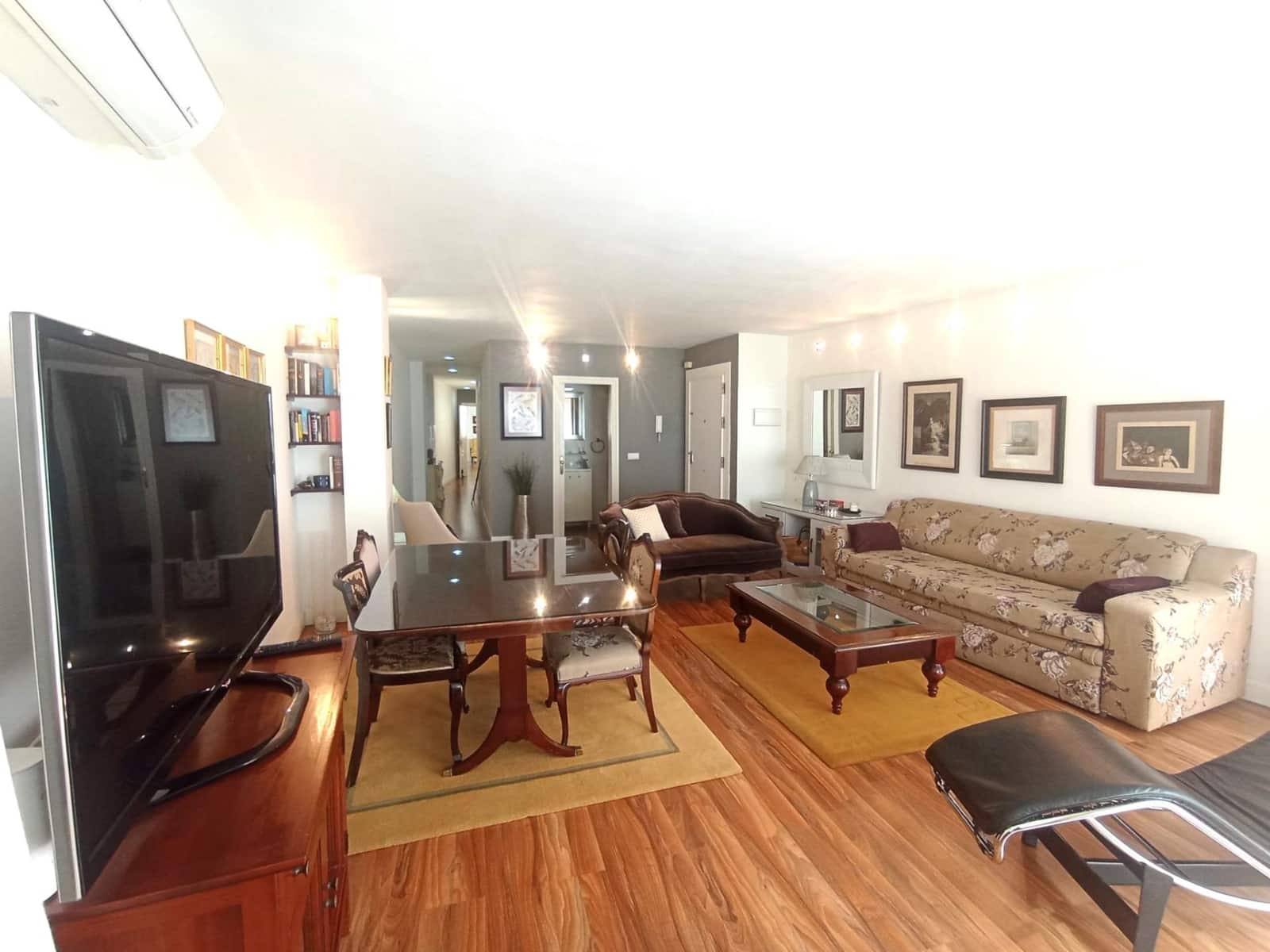 1 quarto Apartamento para arrendar em Malaga cidade com garagem - 1 300 € (Ref: 8389186)