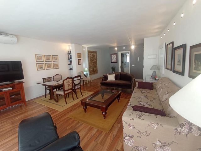 1 quarto Apartamento para arrendar em Centro Historico, Málaga cidade com garagem - 1 300 € (Ref: 8389186)