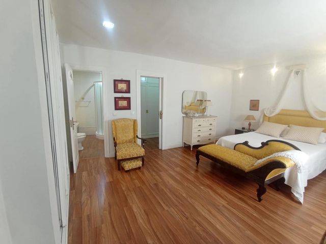 1 quarto Apartamento para arrendar em Centro Historico, Málaga cidade com garagem - 1 300 € (Ref: 8389186)