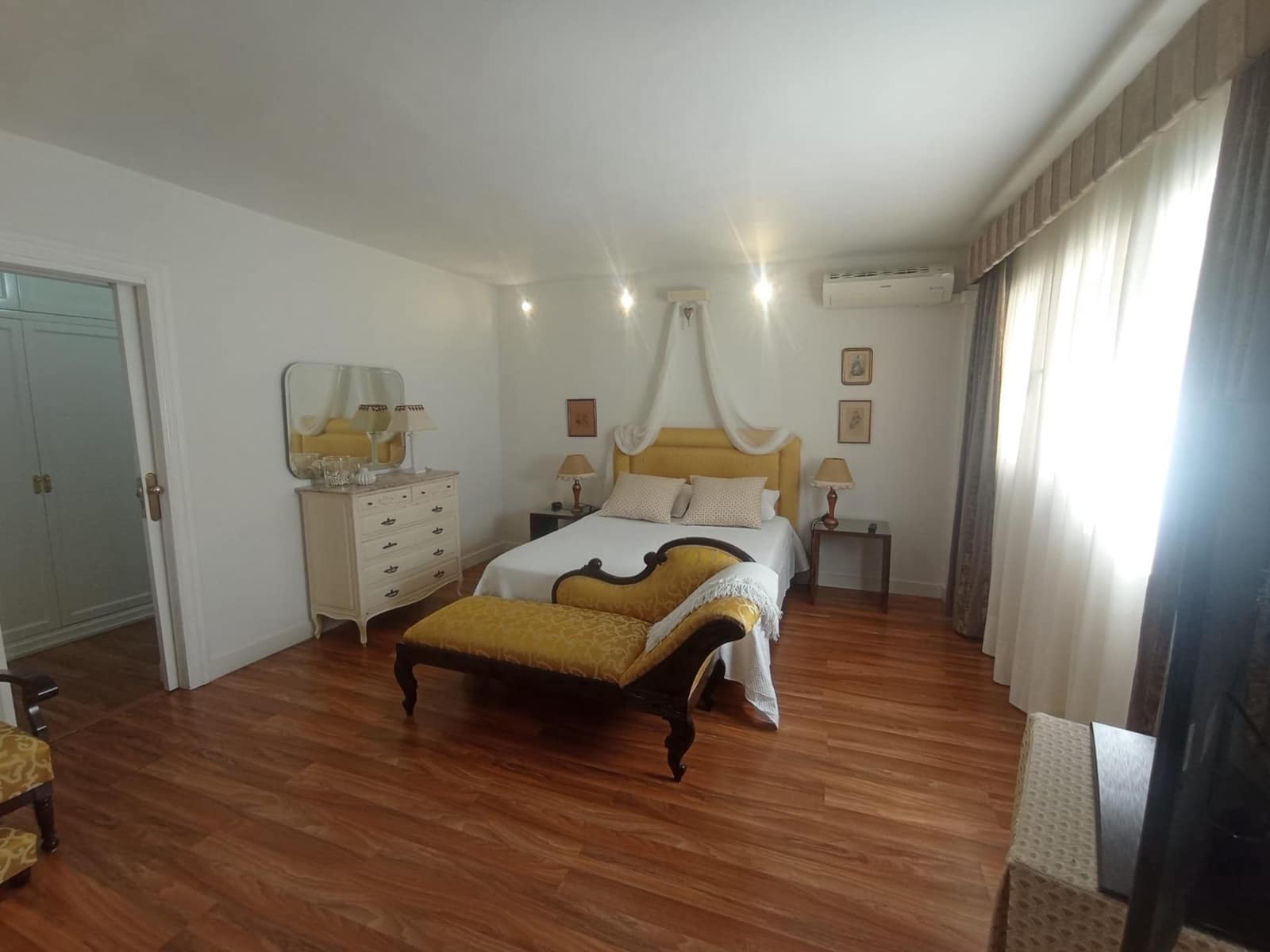 1 quarto Apartamento para arrendar em Malaga cidade com garagem - 1 300 € (Ref: 8389186)