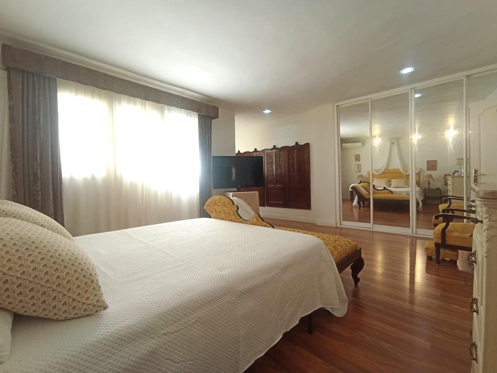1 quarto Apartamento para arrendar em Malaga cidade com garagem - 1 300 € (Ref: 8389186)