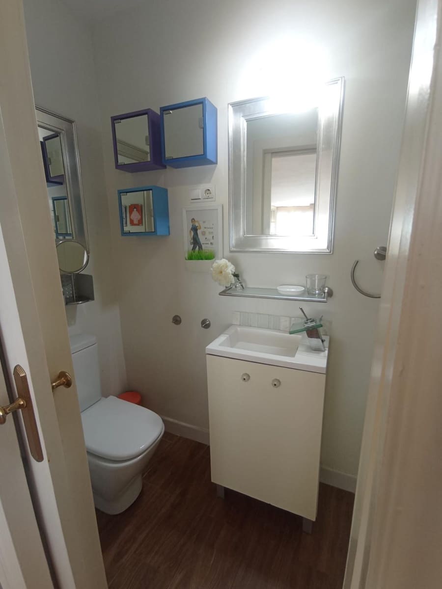 1 quarto Apartamento para arrendar em Malaga cidade com garagem - 1 300 € (Ref: 8389186)
