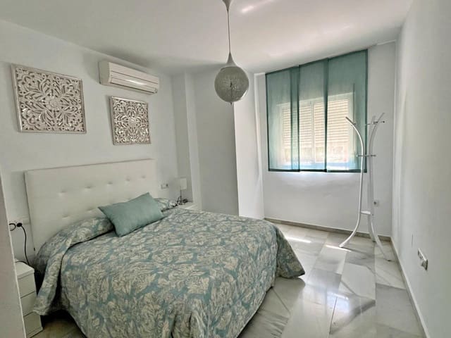 Piso de 3 habitaciones en Málaga ciudad en venta - 395.000 € (Ref: 8460524)