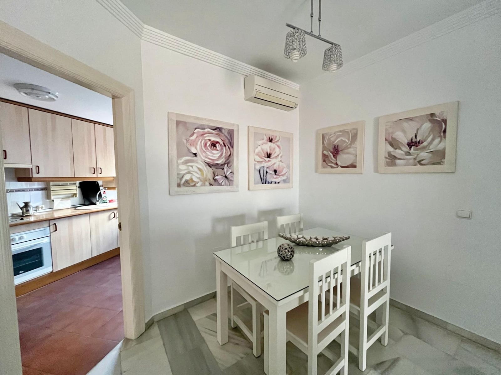 3 soveværelse Lejlighed til salg i Malaga by med garage - € 349.000 (Ref: 8460524)