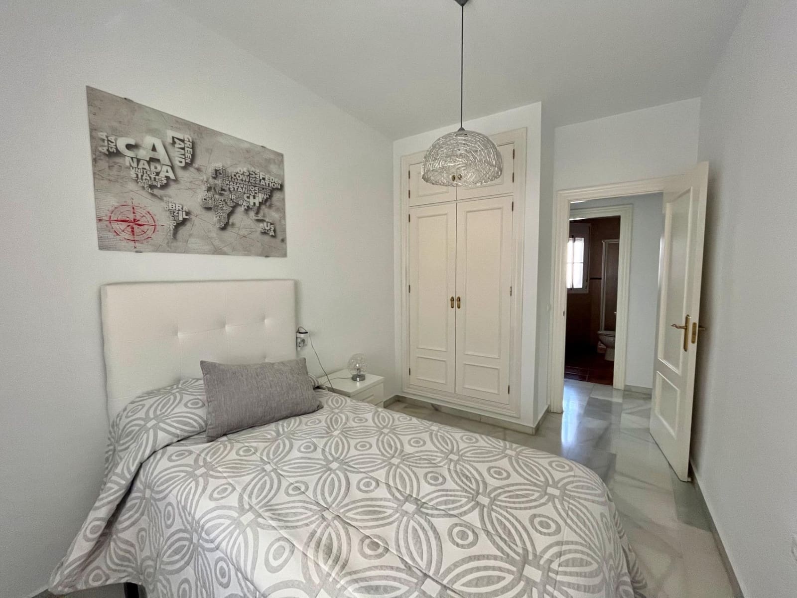 3 soveværelse Lejlighed til salg i Malaga by med garage - € 349.000 (Ref: 8460524)