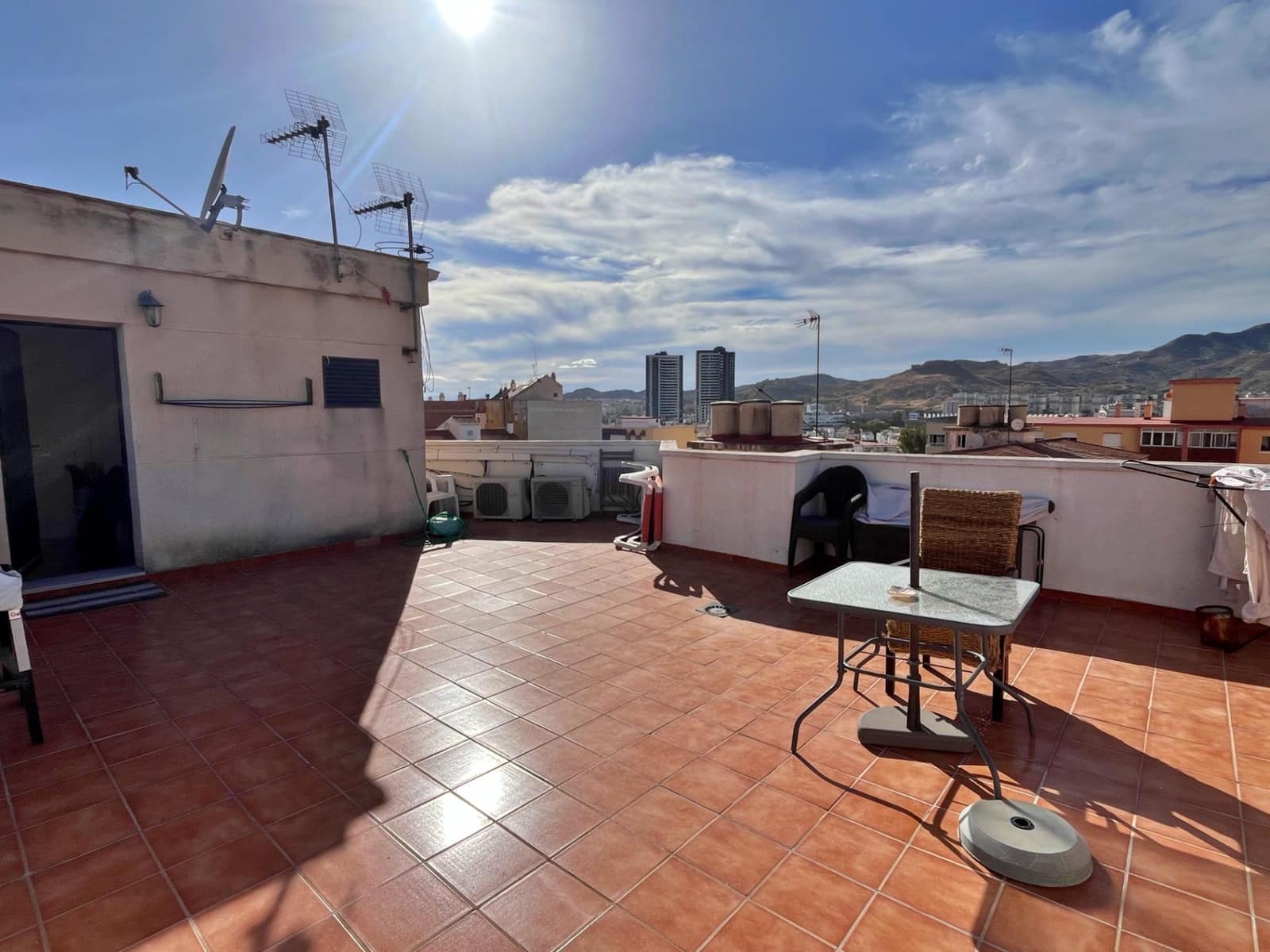 3 soveværelse Lejlighed til salg i Malaga by med garage - € 349.000 (Ref: 8460524)