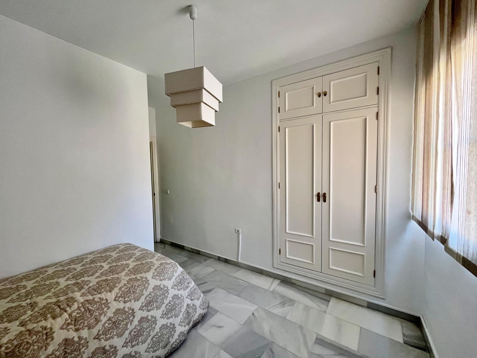 3 soveværelse Lejlighed til salg i Malaga by med garage - € 349.000 (Ref: 8460524)