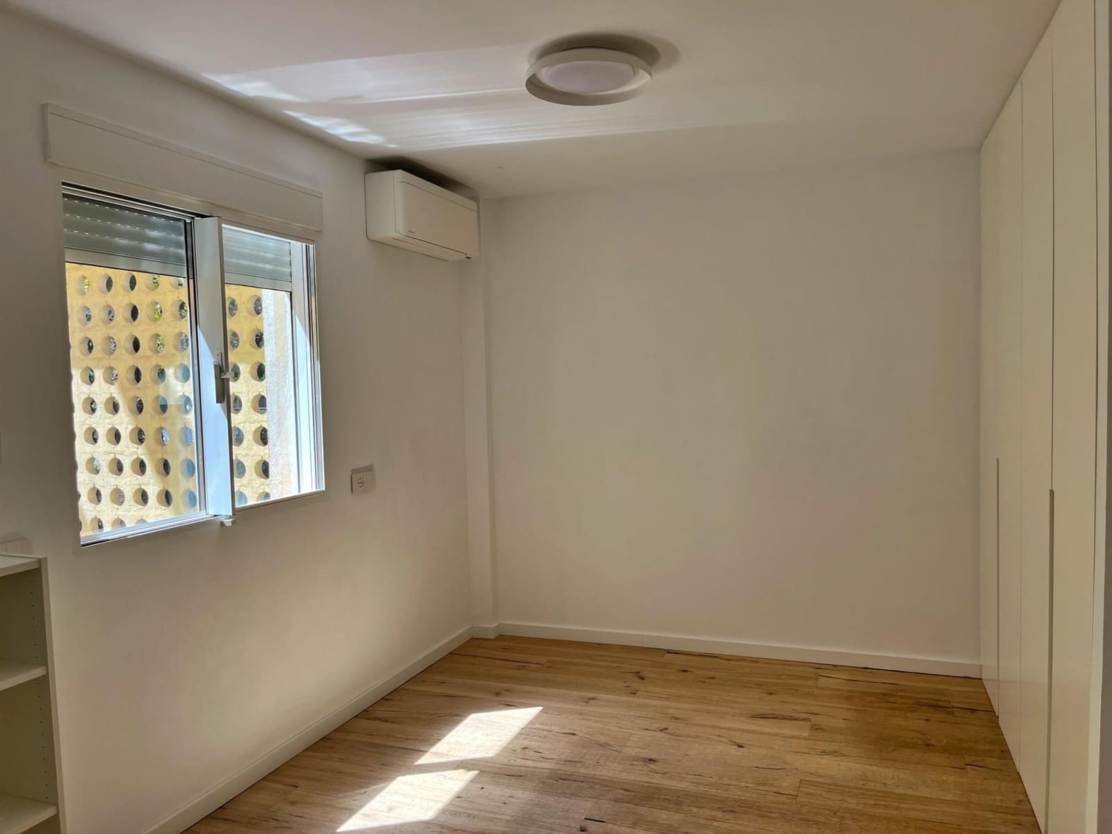 Appartement de 2 chambres à louer à Malaga ville avec piscine garage - 1 900 € (Ref: 8460525)