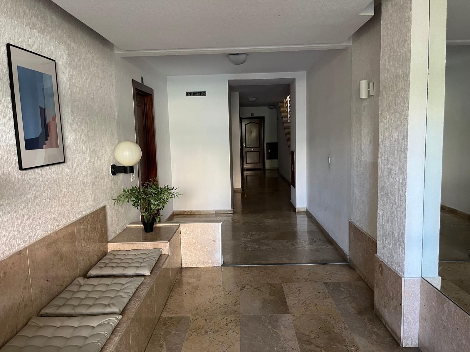 Appartement de 2 chambres à louer à Malaga ville avec piscine garage - 1 900 € (Ref: 8460525)