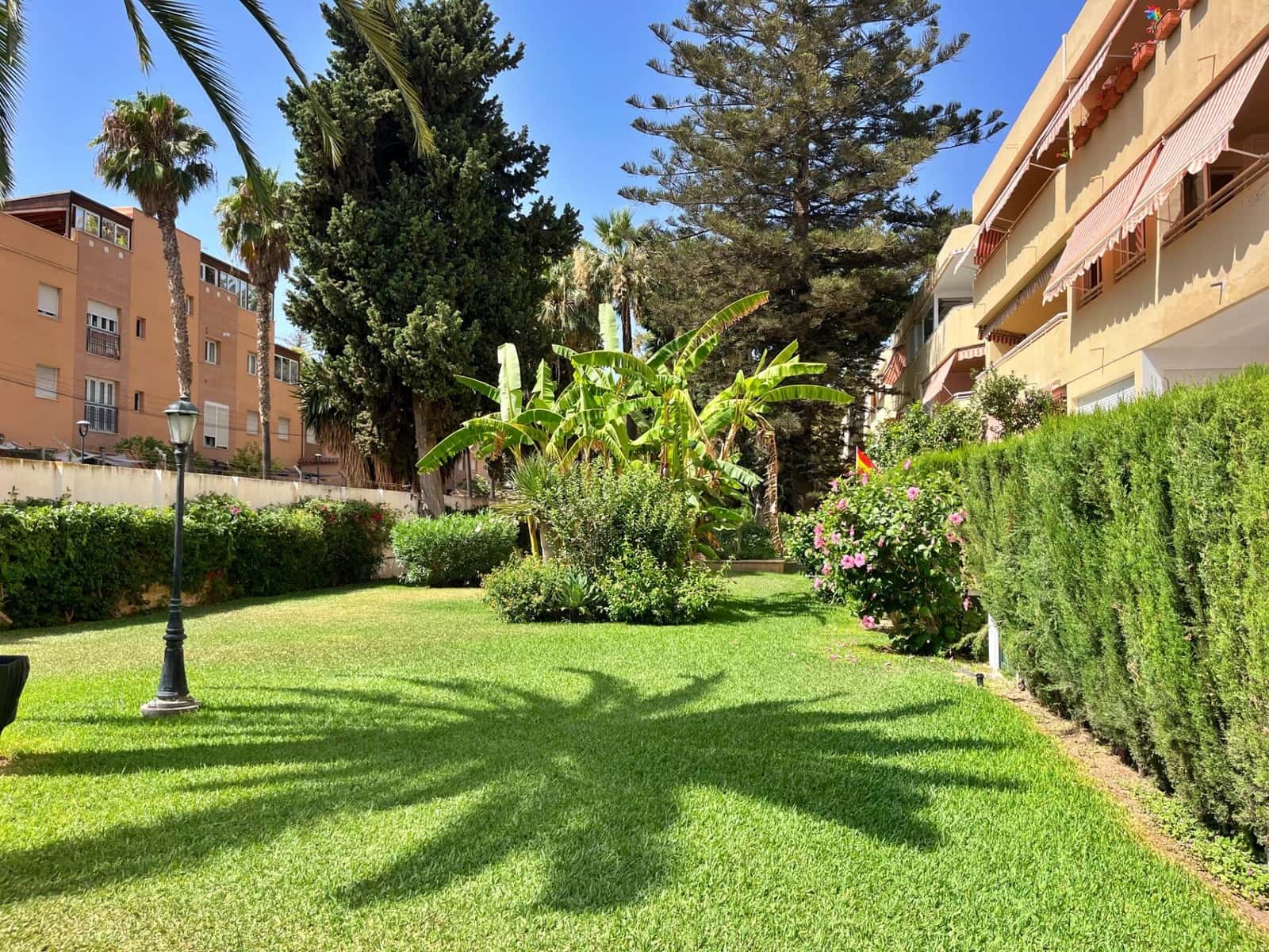 Appartement de 2 chambres à louer à Malaga ville avec piscine garage - 1 900 € (Ref: 8460525)