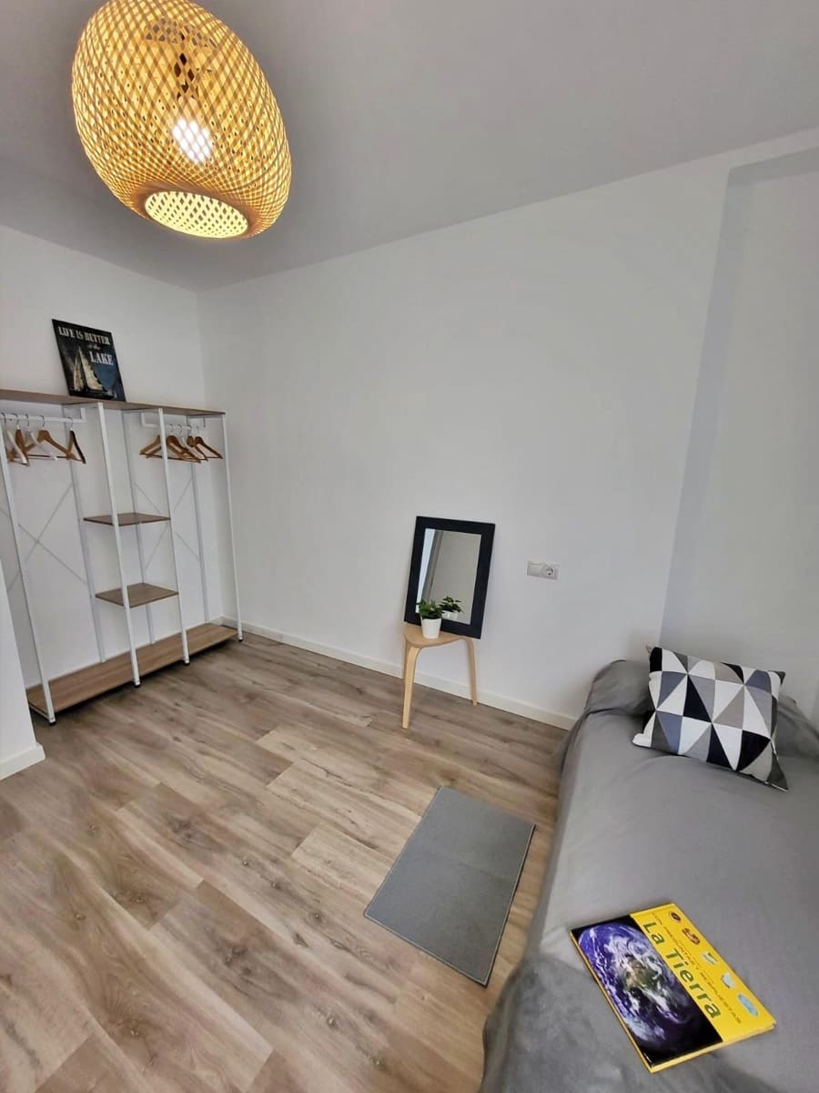 3 makuuhuone Asunto vuokrattavana paikassa Malaga kaupunki - 1 500 € (Ref: 8574117)