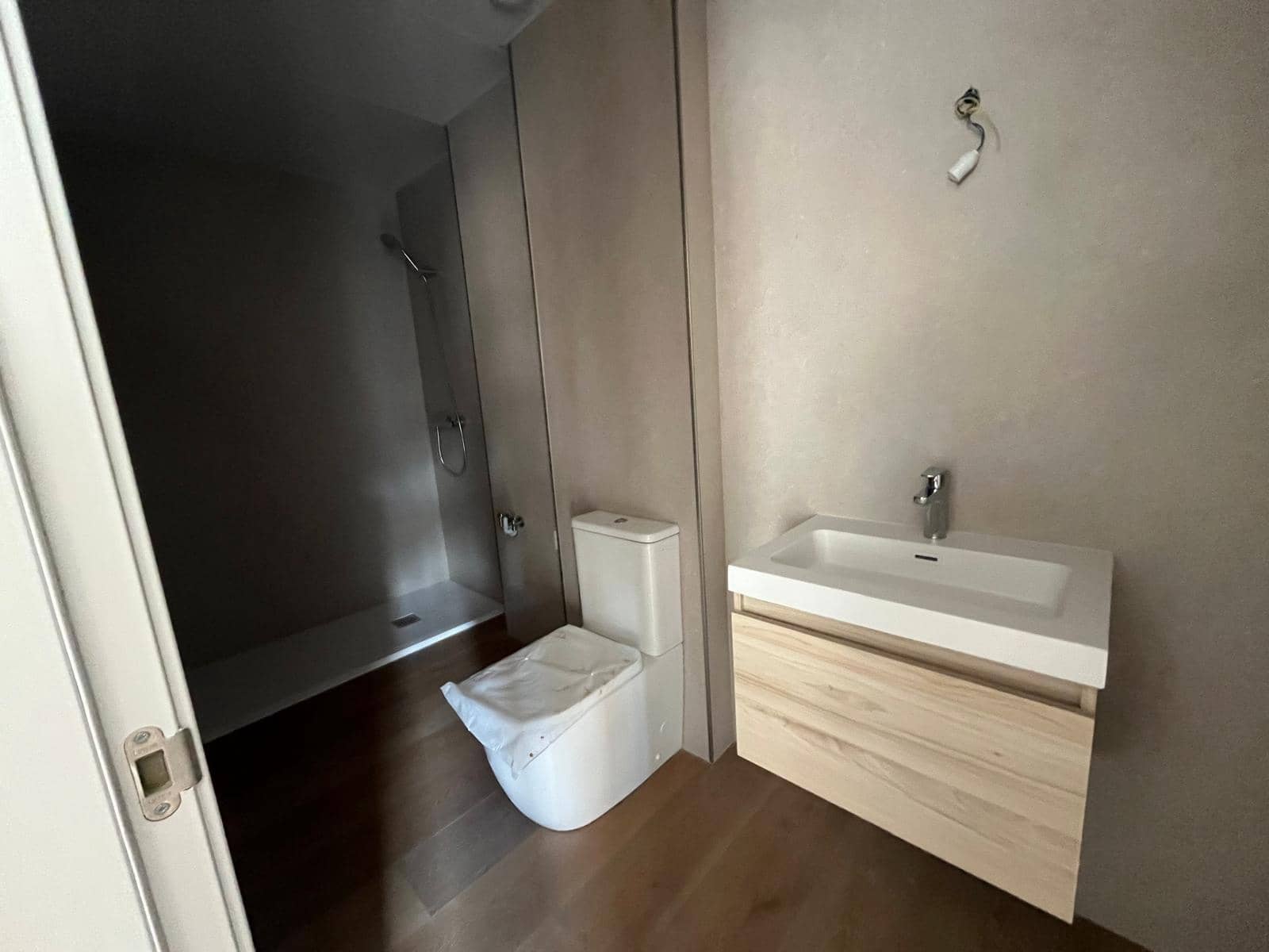 2 slaapkamer Flat te koop in Malaga stad - € 419.000 (Ref: 8615407)