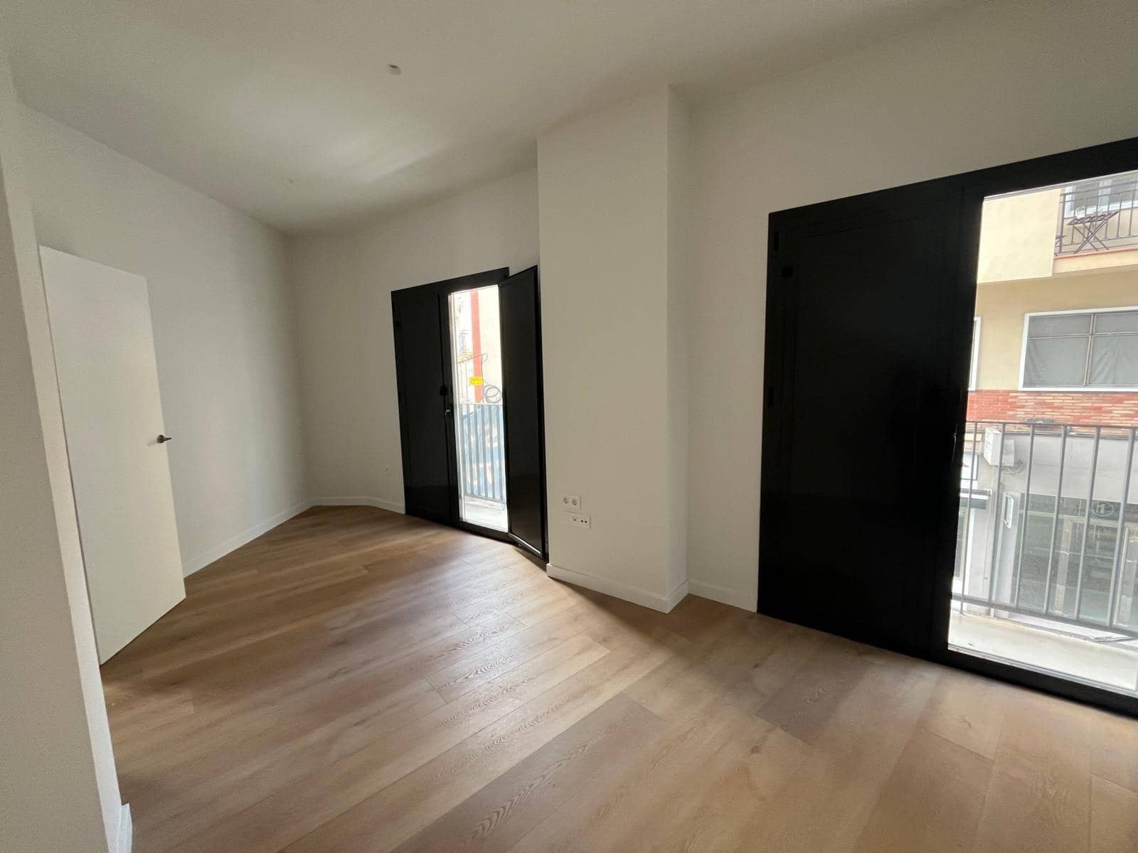 2 sypialnia Mieszkanie na sprzedaż w Miasto Malaga - 419 000 € (Ref: 8615407)