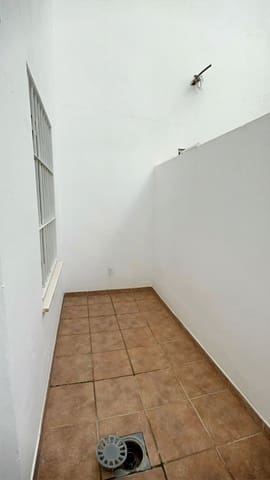 Yksiö myytävänä paikassa Málaga kaupunki mukana 
autotalli - 190 000 € (Ref: 8752493)