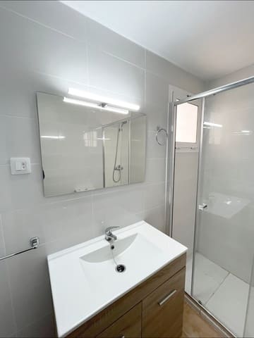 Yksiö myytävänä paikassa Málaga kaupunki mukana 
autotalli - 190 000 € (Ref: 8752493)