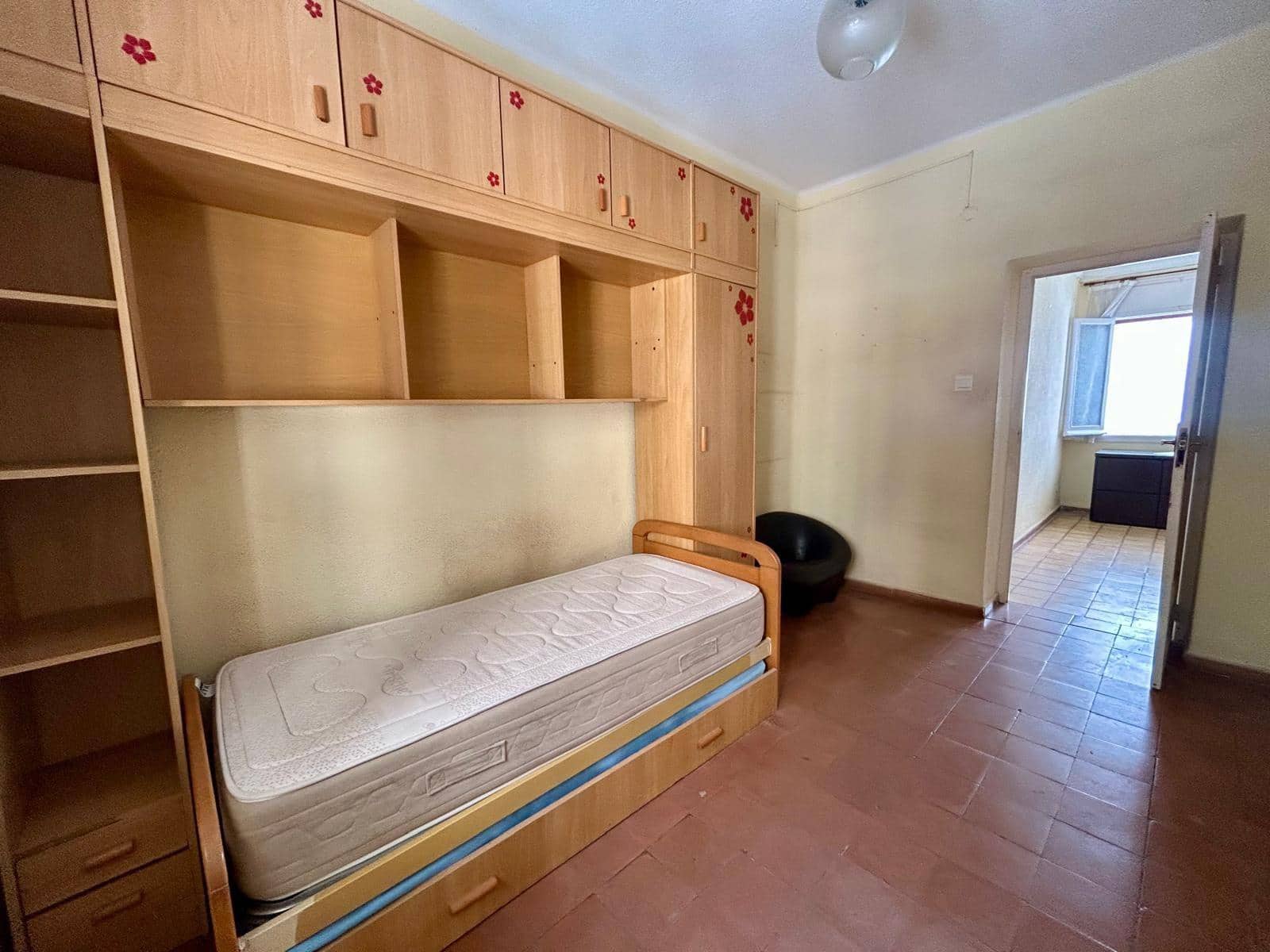 4 bedroom Flat for sale in Malaga city - € 620,000 (Ref: 9009154)