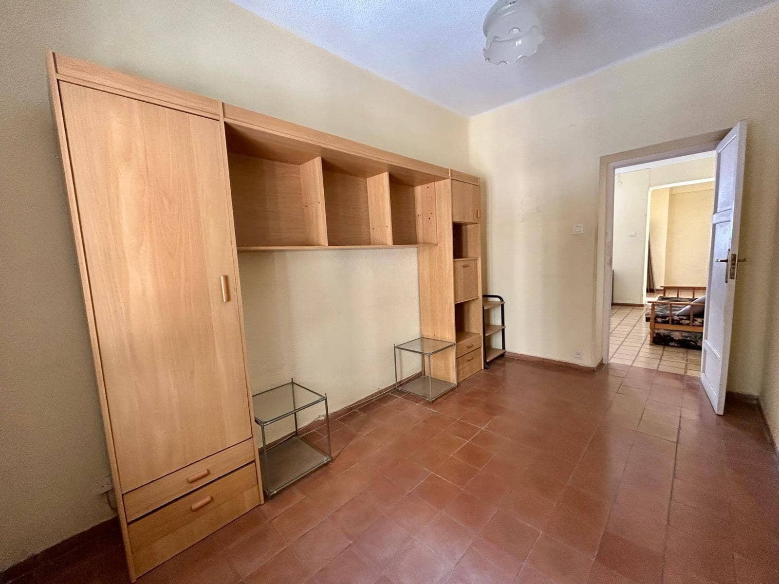 4 bedroom Flat for sale in Malaga city - € 620,000 (Ref: 9009154)